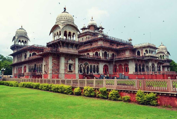 Ramnivas Bagh, Jaipur, Rajasthan - Vushii.com Ramnivas Bagh, Jaipur, Rajasthan - Vushii.com